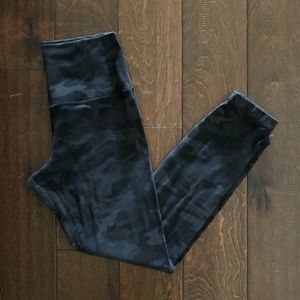 Camo Align Leggings - 25”